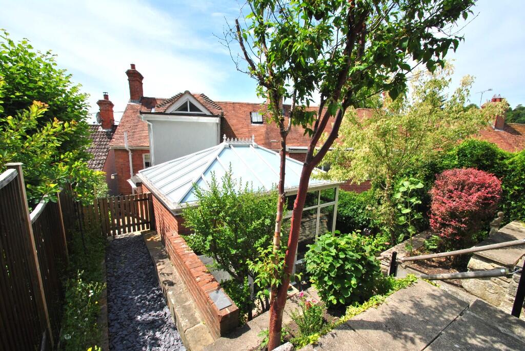 44, Layton Lane, Shaftesbury, Dorset, SP7 photo 2