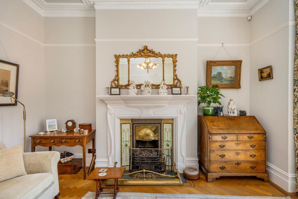 House in Twickenham - View 4