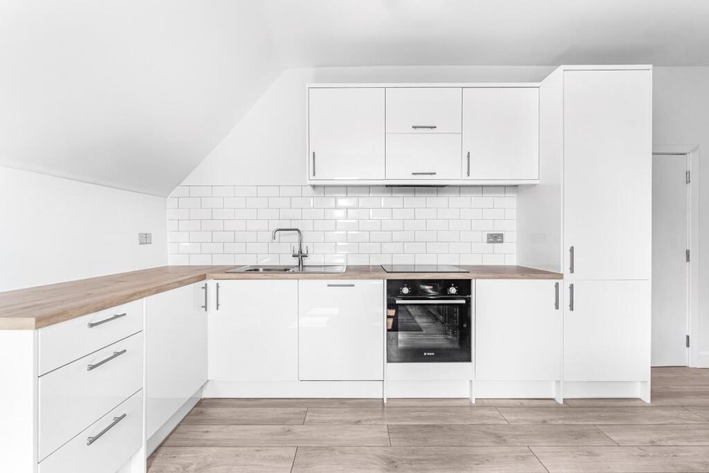Apartment in London - View 4