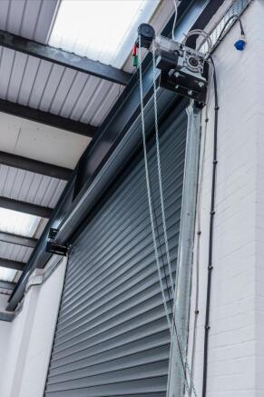 Unit 2268B Elgin Ind Est Swindon-86.jpg