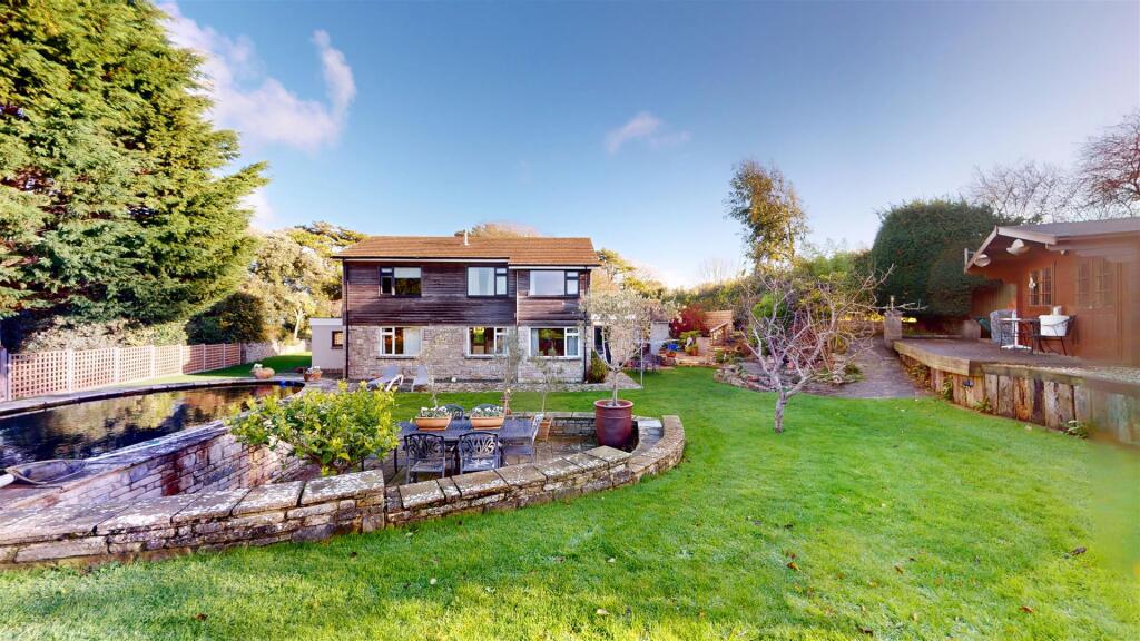 5-bed house on Bon Accord Road, Swanage, £1,180,000