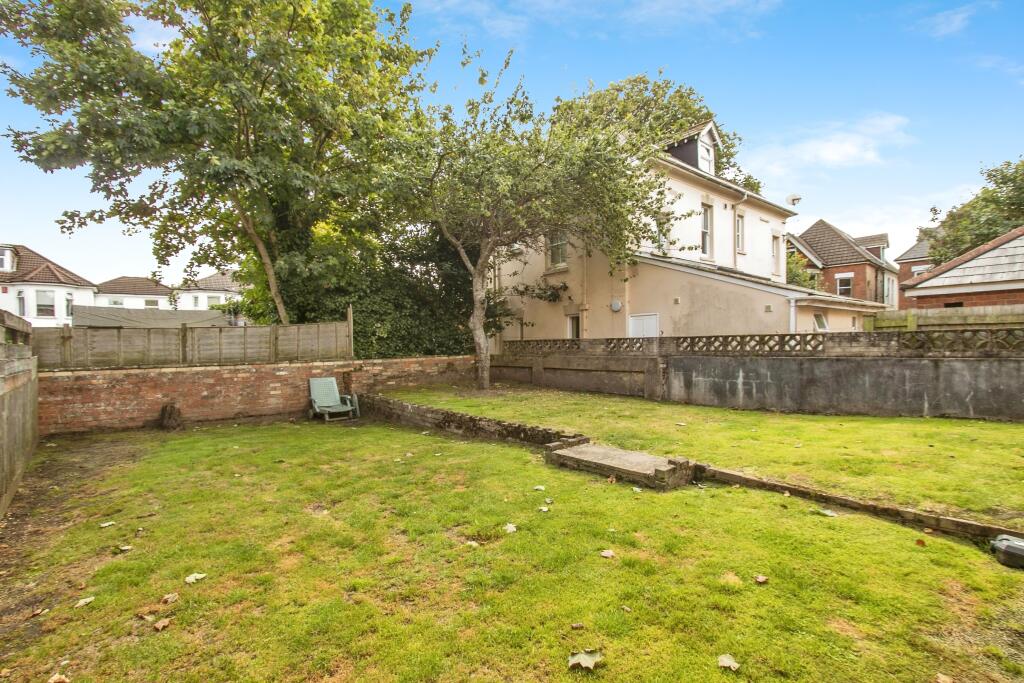 Carysfort Road, Bournemouth, Dorset, BH1 photo 4