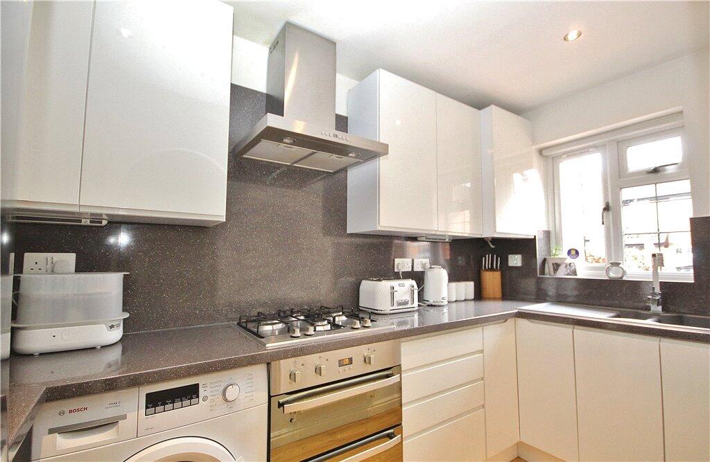 House in Sunbury-on-Thames, Surrey - More