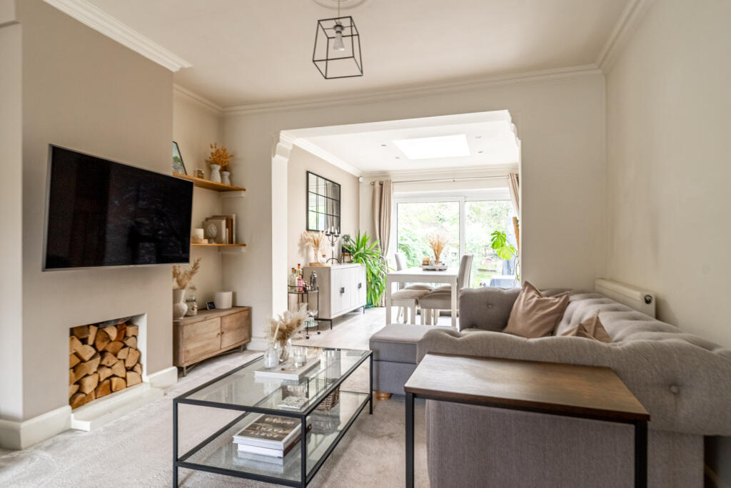 House in St Albans, Roestock, Colney Heath - View 2
