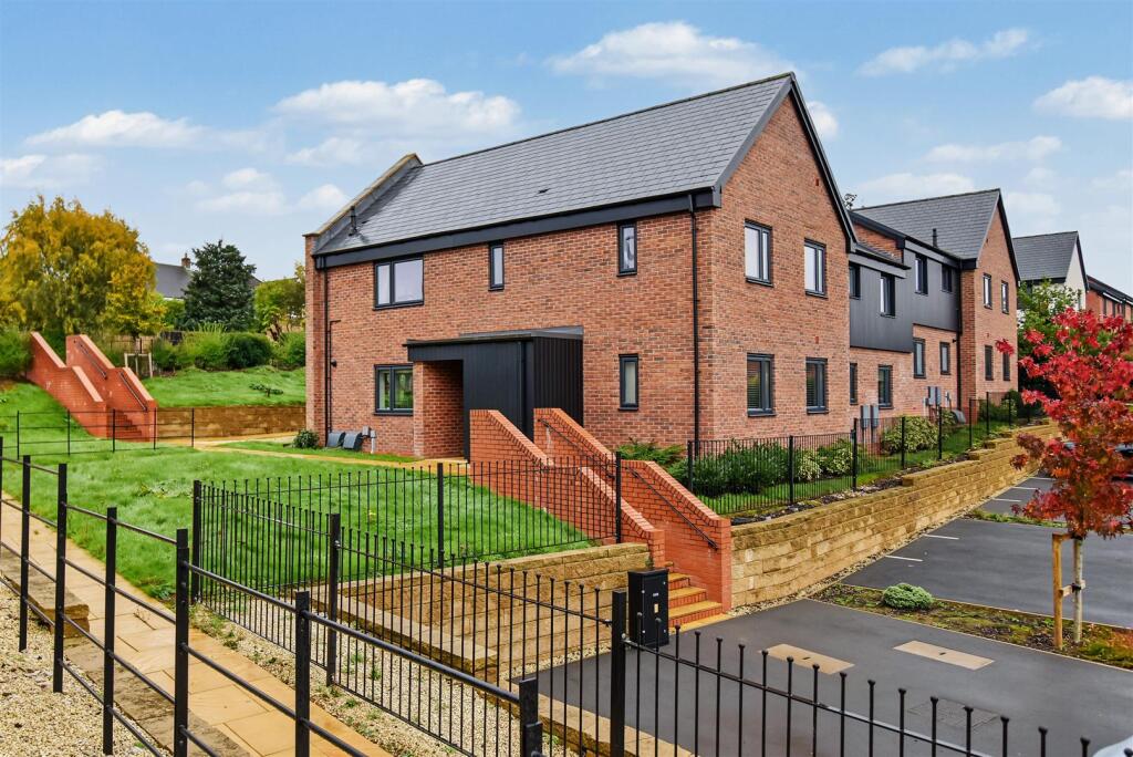 2 Bedroom Flat in DE22 2EE