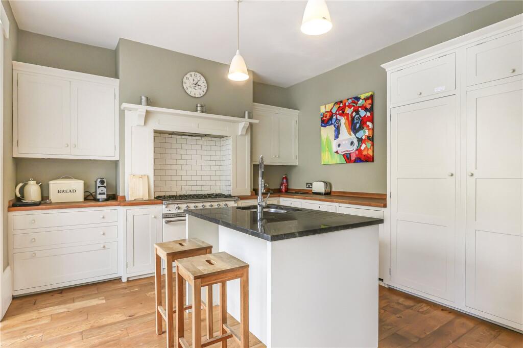 House in Poole - View 4