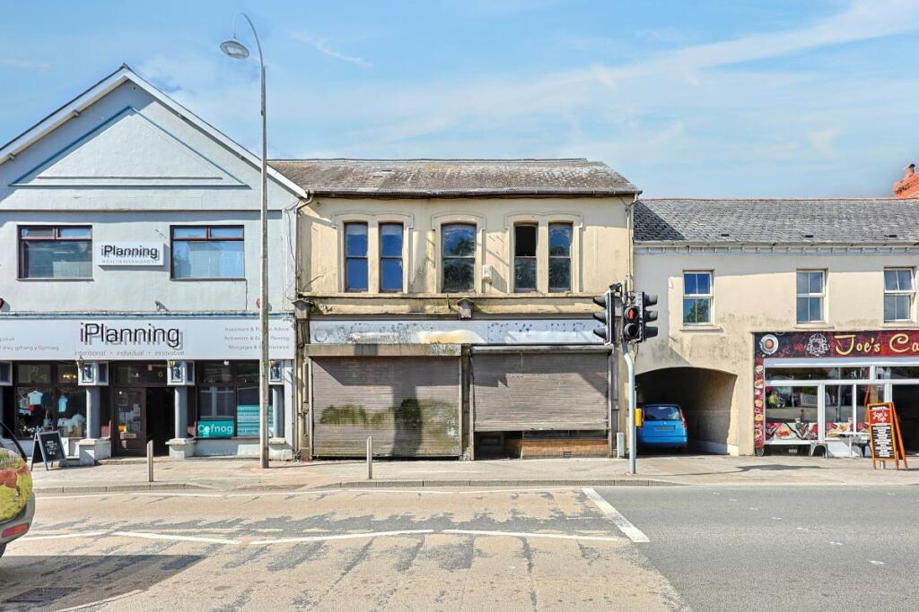 Main image of property: 8 College Street, Ammanford, Dyfed, SA18 3AF