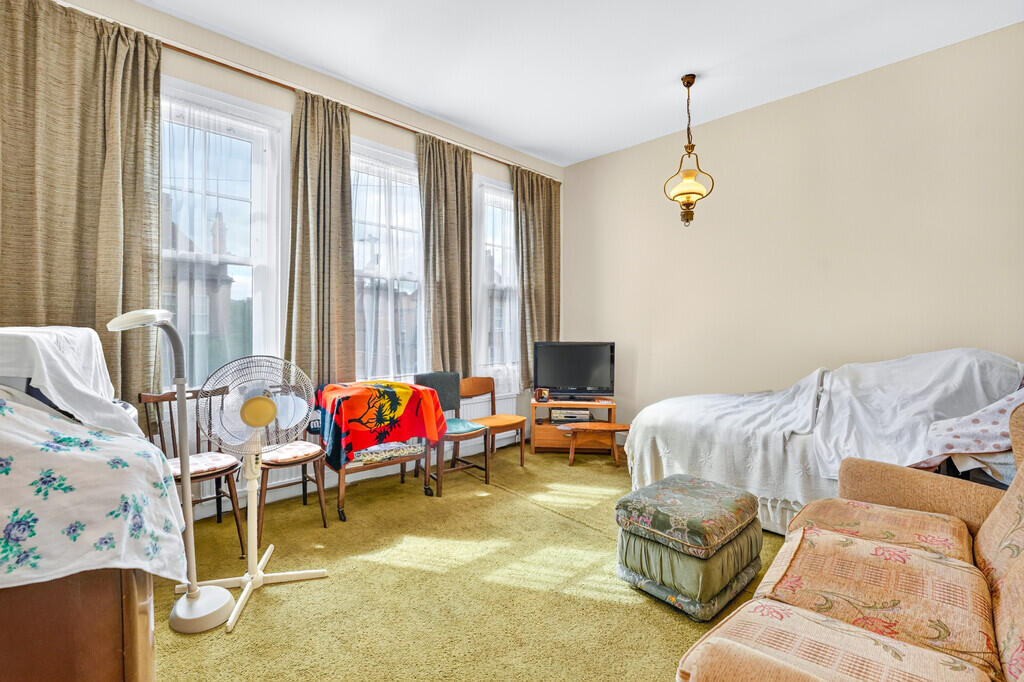 Apartment in London - View 4