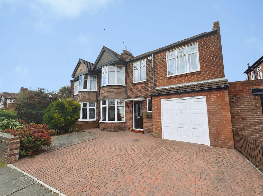 Main image of property: Earsdon Road, Whitley Bay