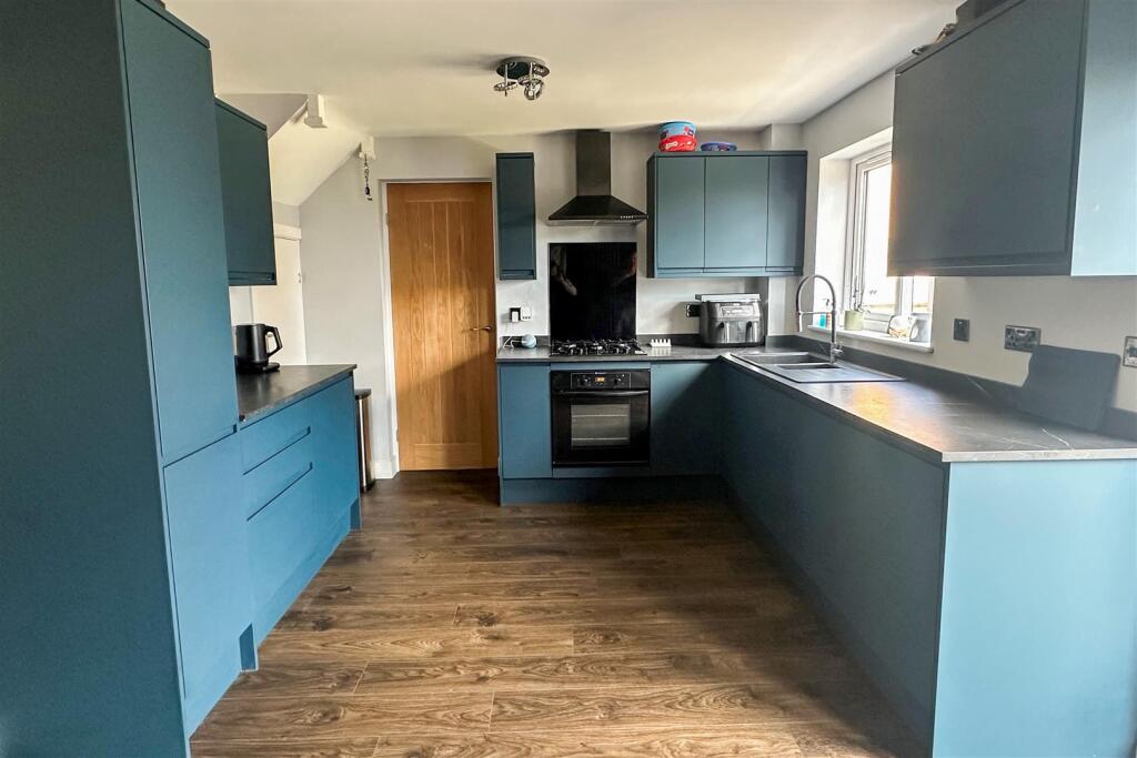 House in Wellingborough - View 3