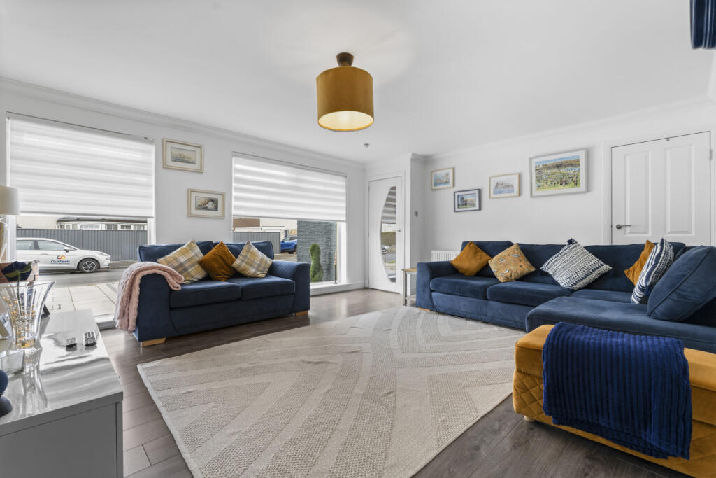 House in Paisley, Renfrewshire - View 3
