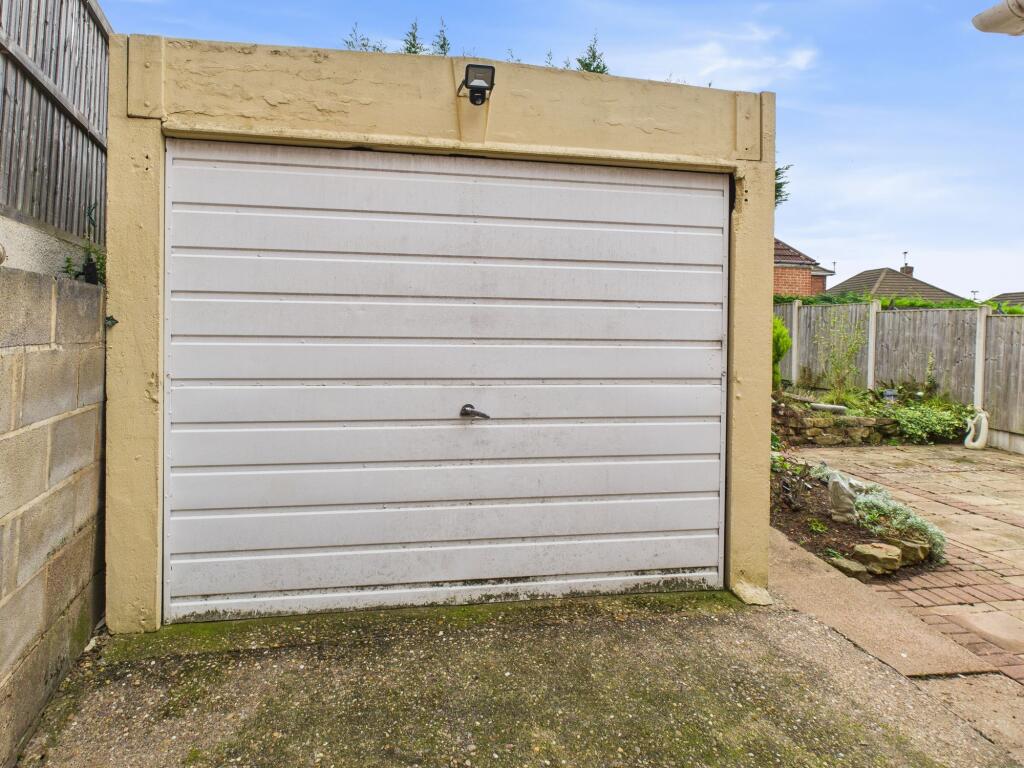 Lavender Crescent, Carlton, Nottingham - View 2