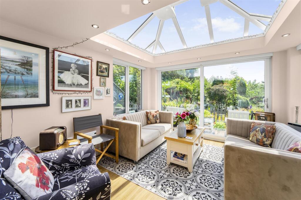 House in Hyndburn, Lancashire - View 4