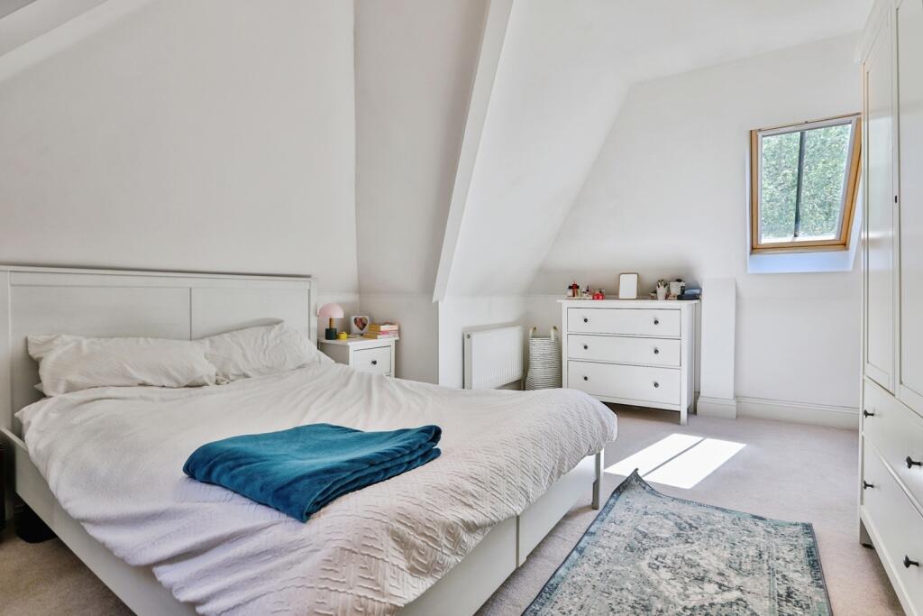 Apartment in Bournemouth - More