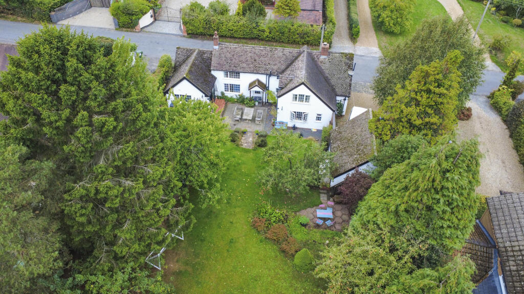Additional image 10 of Parish Hill, Bournheath, Bromsgrove B61 9JH