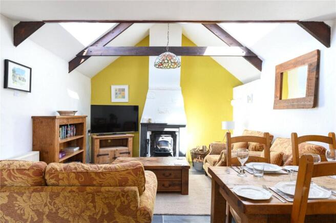 Cross Cottage