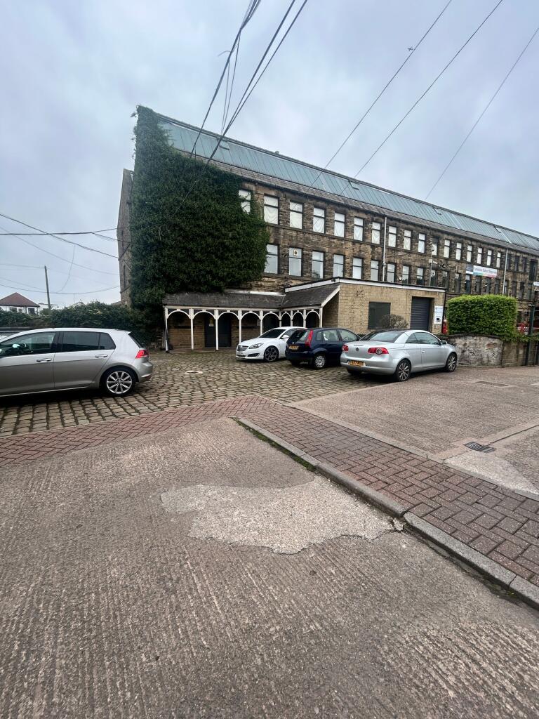 Main image of property: Bradford Road, Carlinghow Mills, WF17