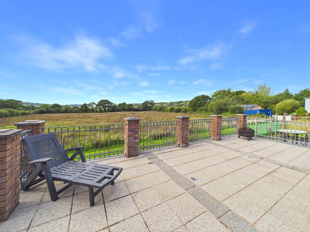 House in Swansea - View 4
