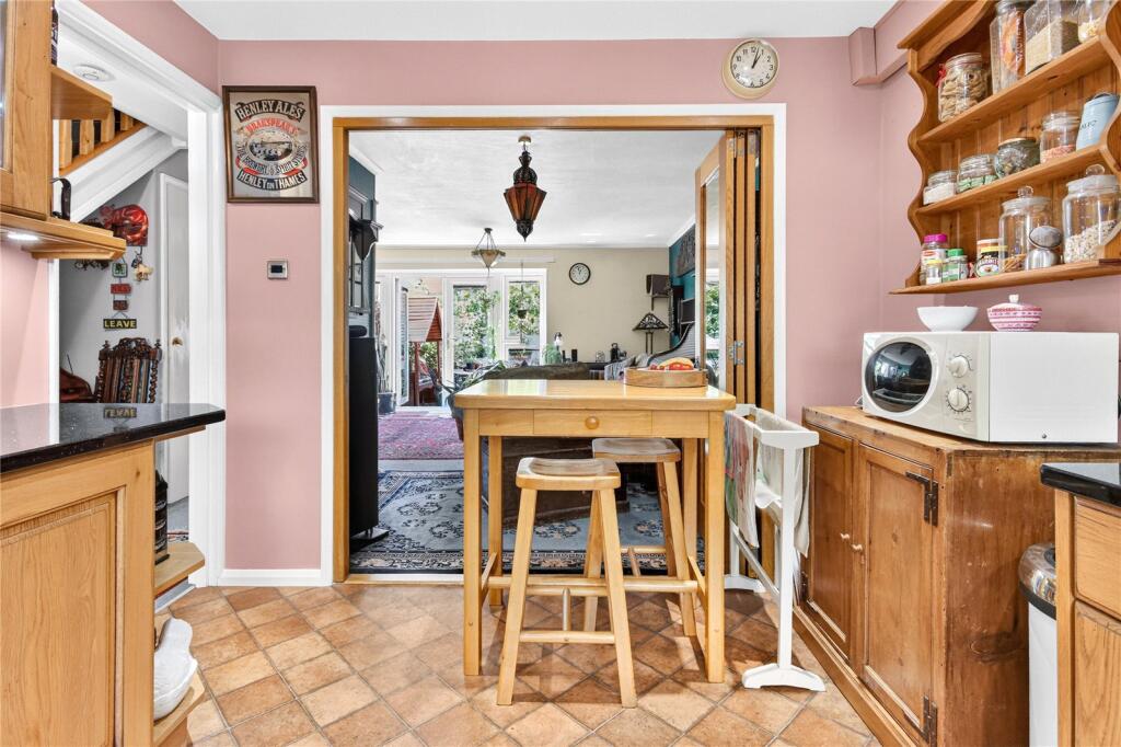 House in Reading - View 4