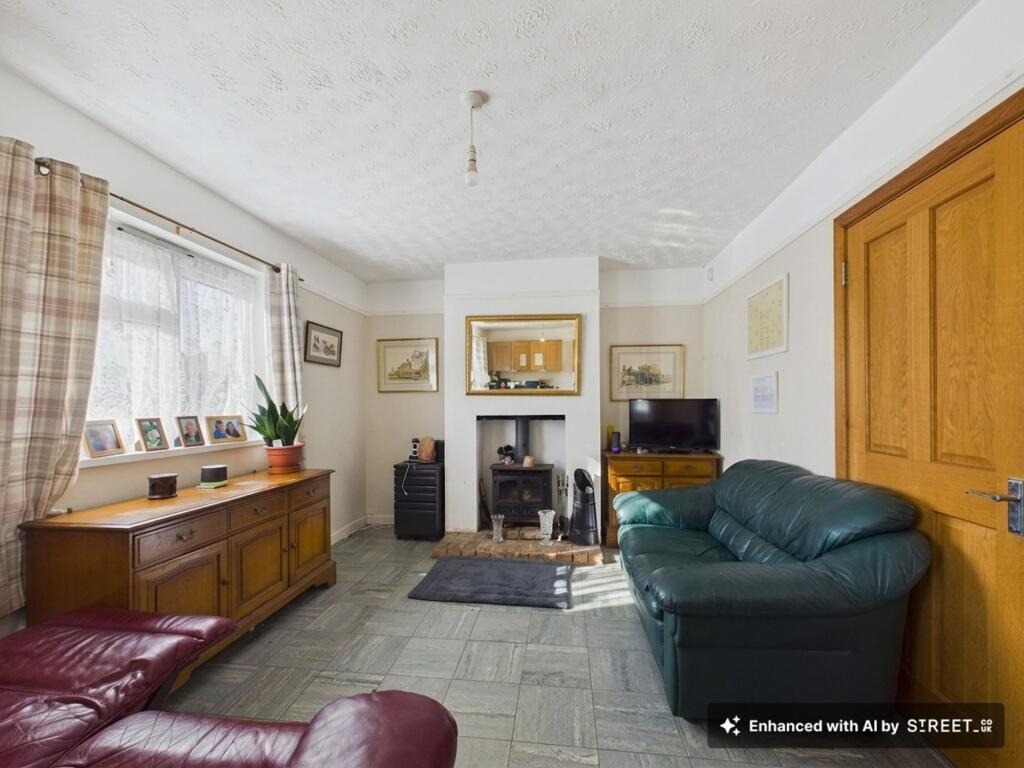 House in Tonbridge - View 2