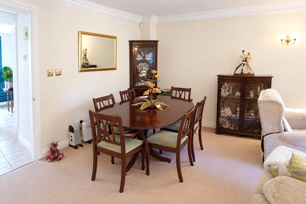 House in Hart, Hartley Wintney - View 5