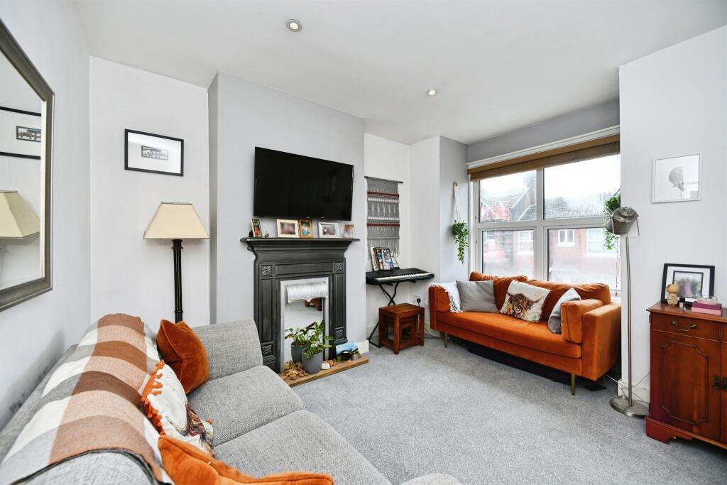 2 bedroom terraced house for sale in Sandown Road, Brighton, BN2 – pohled 3