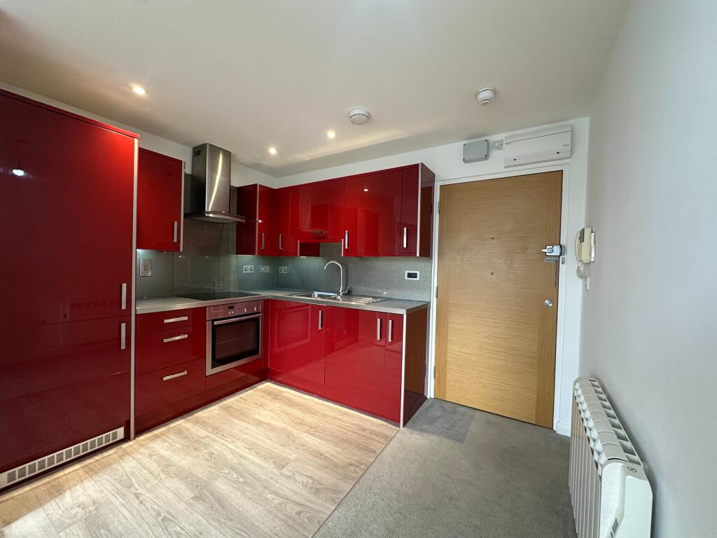 Bentham Close, Swindon, SN5 photo 2