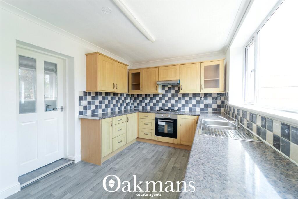 House in Birmingham, West Midlands - More