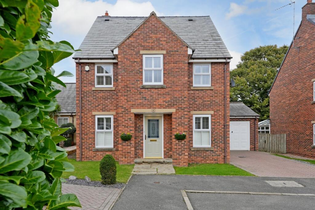Main image of property: Kent House Close, Ridgeway. S12 3XS