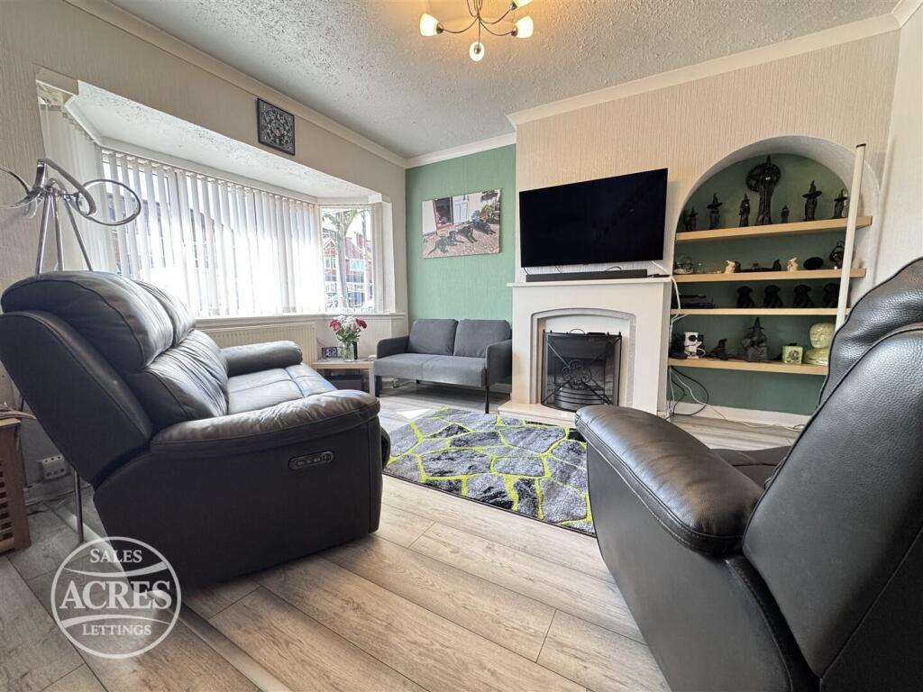House in Birmingham, Perry Beeches - View 2