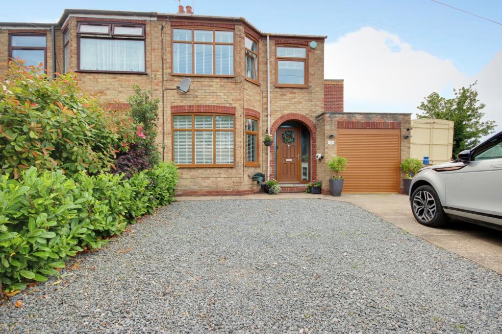 Main image of property: 13 Kings Mead, Woodmansey, Beverley