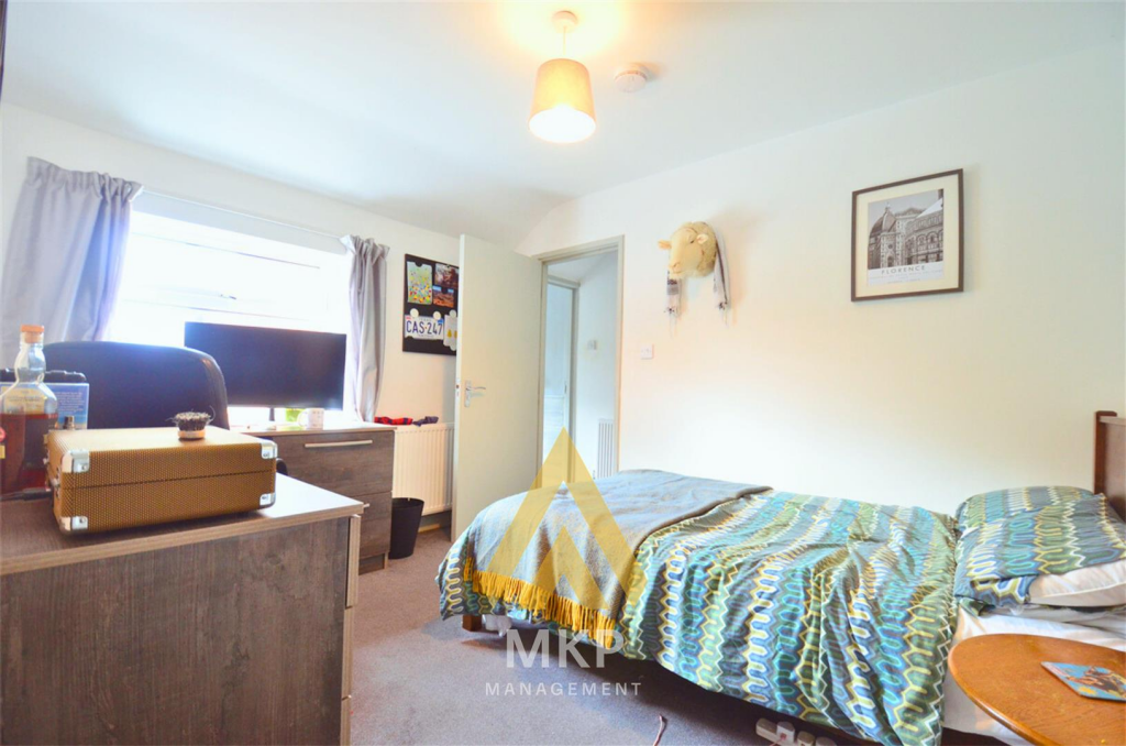 4 bedroom terraced house for rent