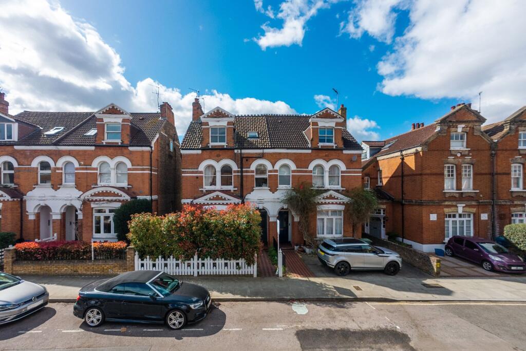 Main image of property: Sheen Park Richmond
