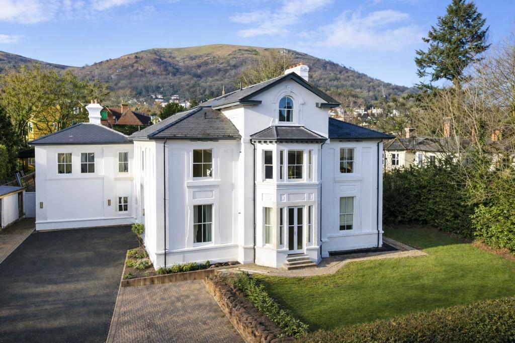 Main image of property: Albert Road North, Malvern, Worcestershire, WR14 3AA
