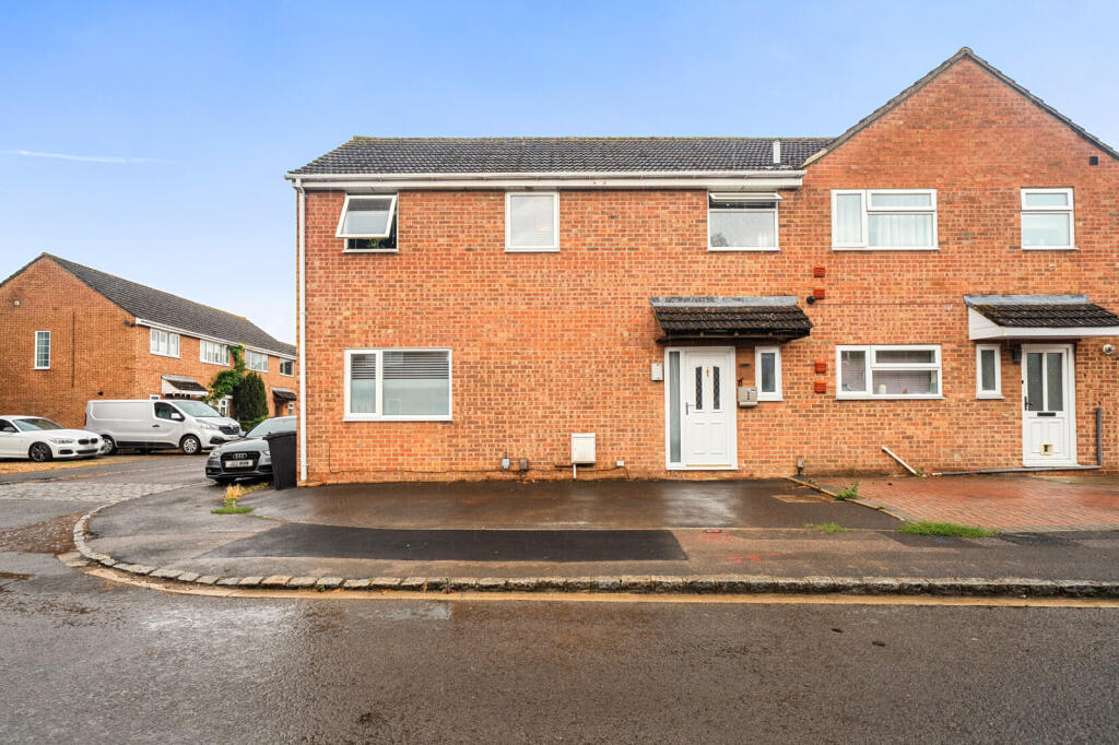 Main image of property: Queens Road, Carterton