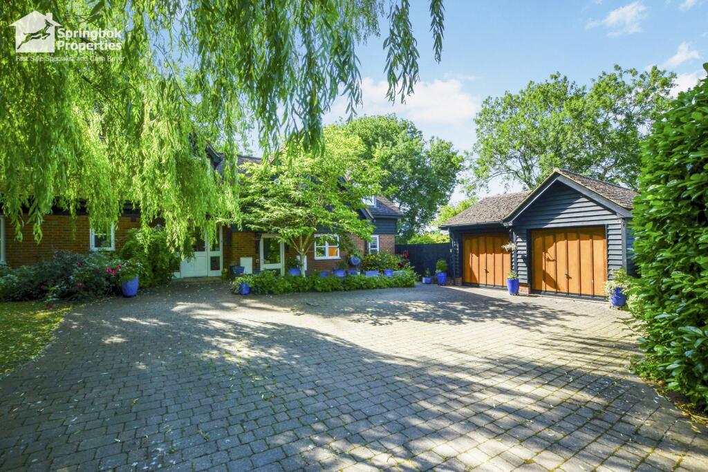 Main image of property: 2 Wick Hill, Kensworth, Dunstable, Bedfordshire
