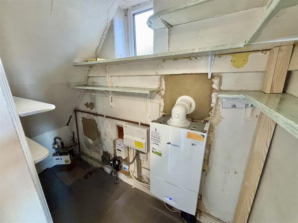 Additional image 21 of Hollybank Gardens, Bradford 7