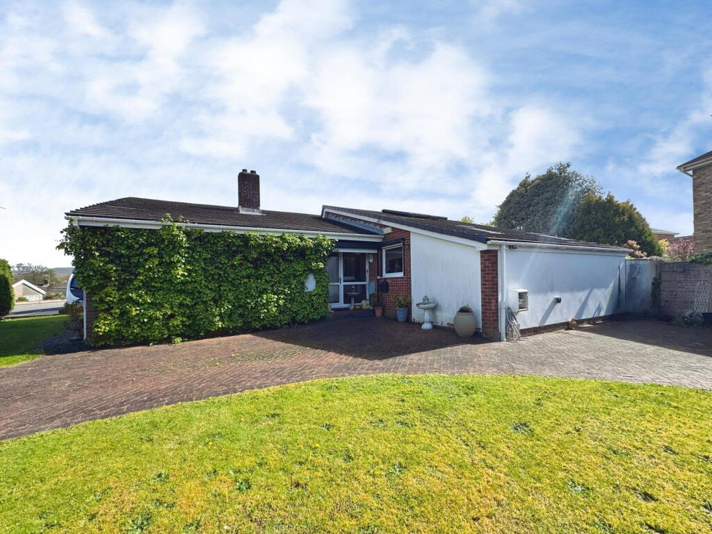 Main image of property: Brookfield, Neath, SA10 7EH