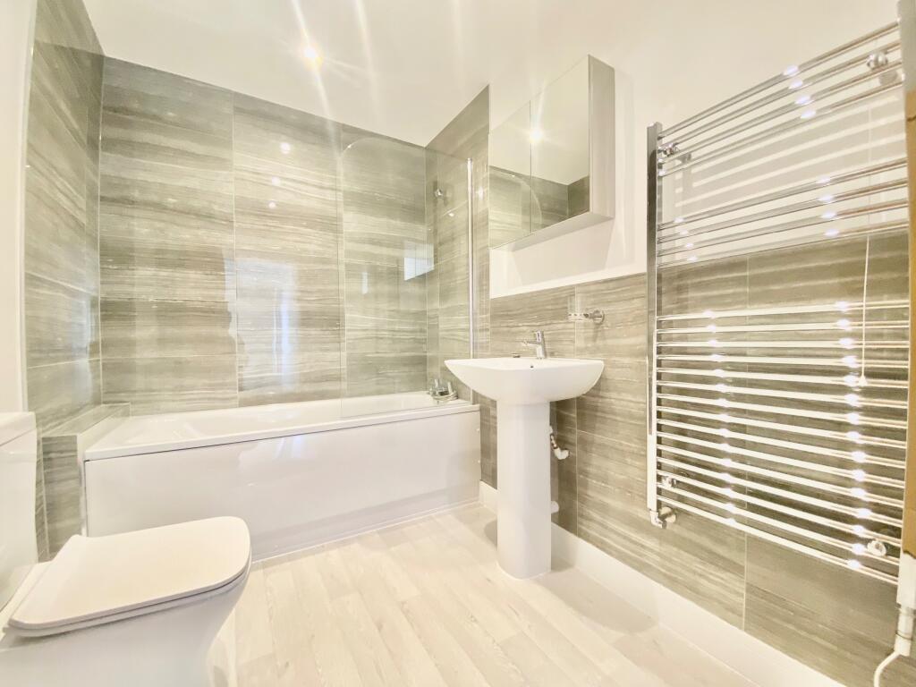 Main image of property: 22 Thornham road