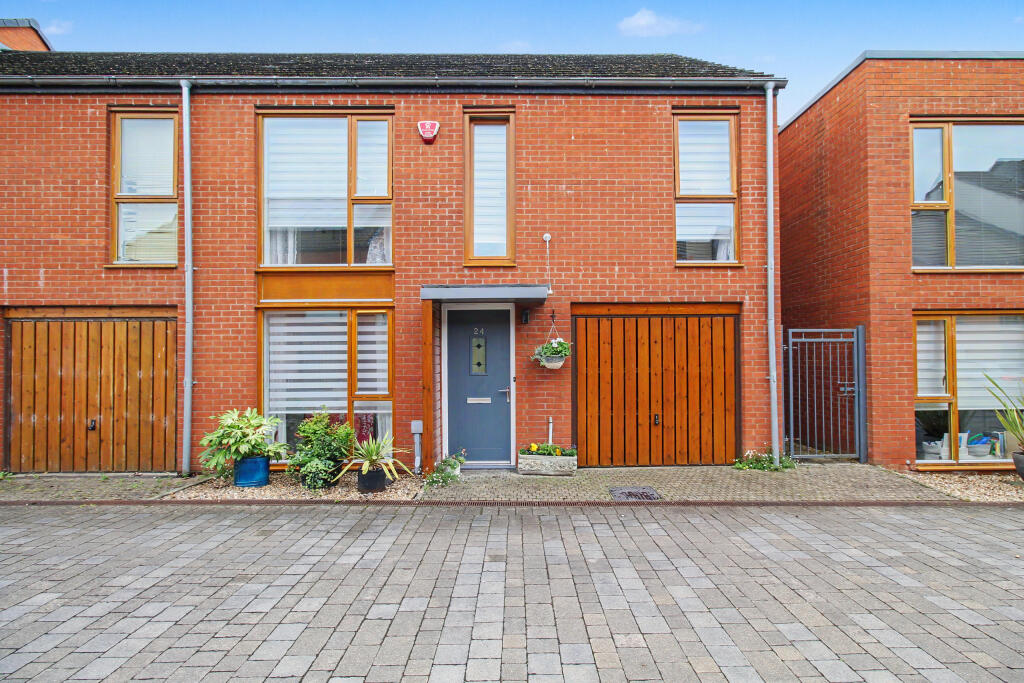 Main image of property: Oberon Grove, Street