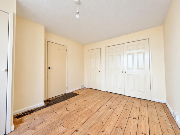 Bedroom 2.png