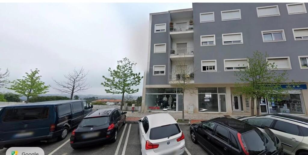 Main image of property: Aveiro, Oliveira do Bairro