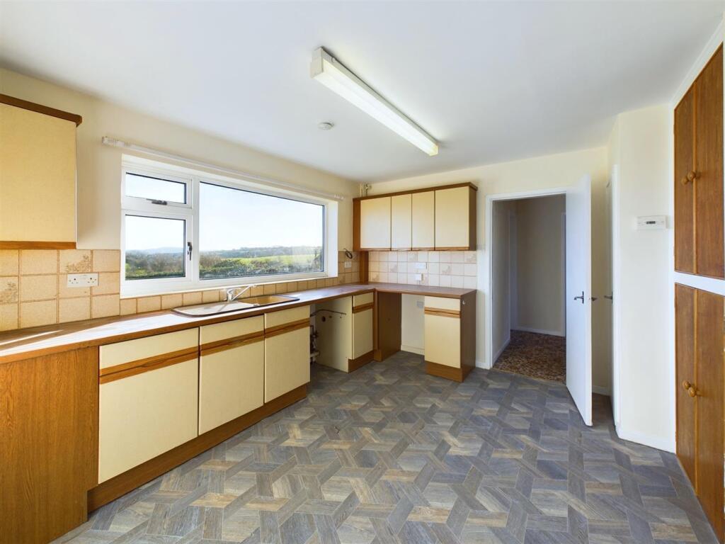 House in Shrewsbury - View 3
