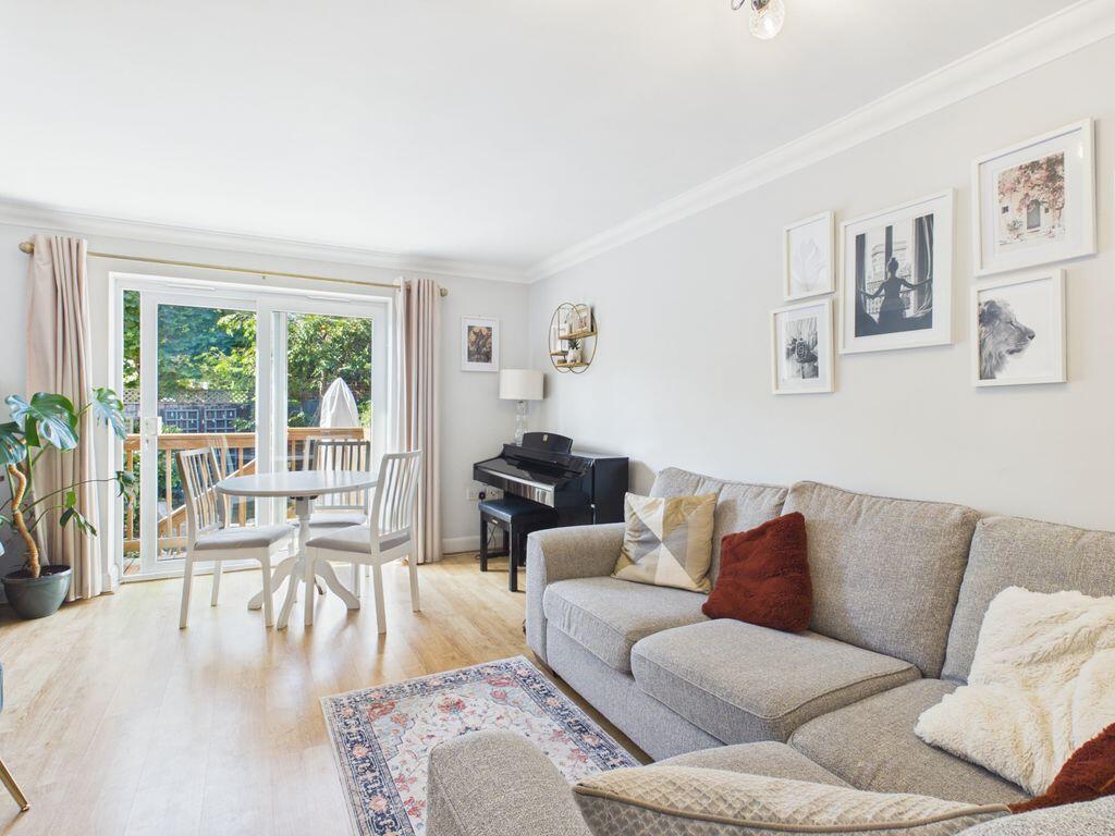 House in Tonbridge - View 4