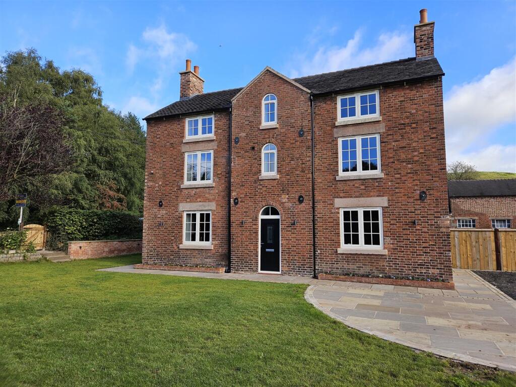 Main image of property: Cheadle Road, Leek