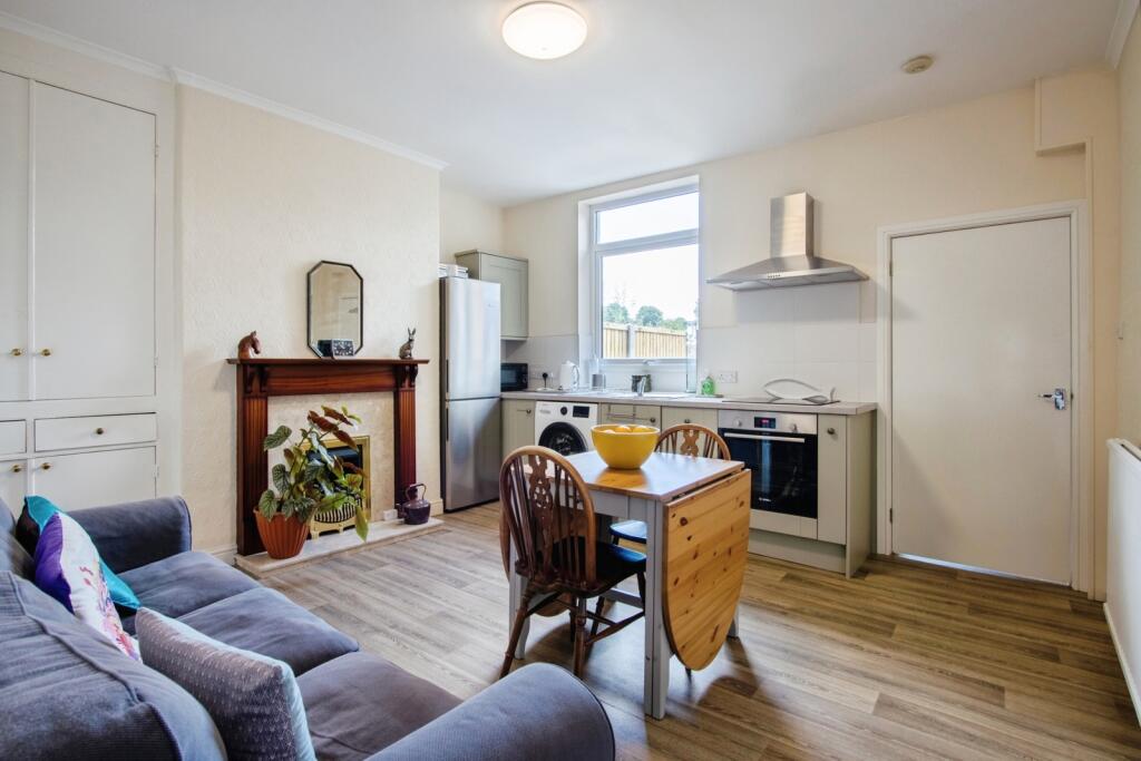 Ouzlewell Green, Lofthouse, Wakefield, West Yorkshire, WF3 photo 3