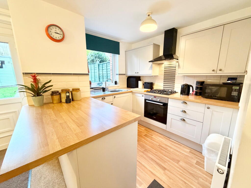 House in Dudley, West Midlands - View 3