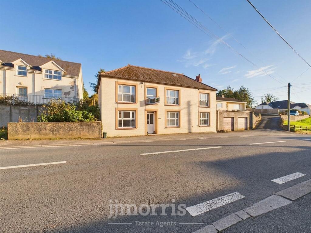 Main image of property: Eglwyswrw, Crymych, SA41