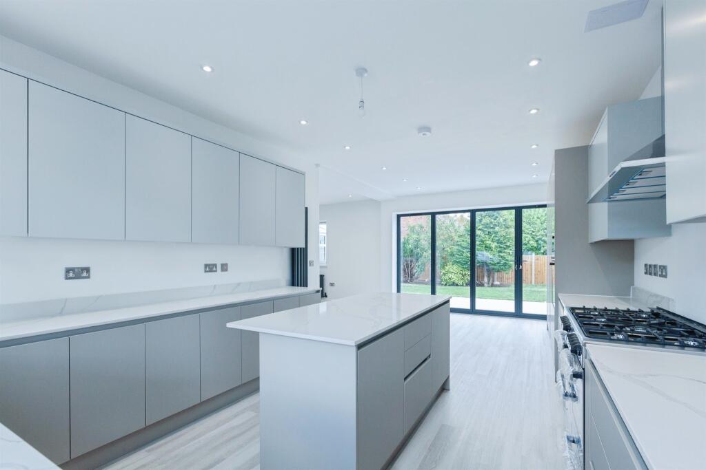 House in Leicester - More