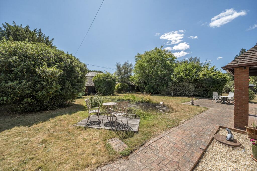 Bisterne Close, Burley, Ringwood, BH24 - View 2